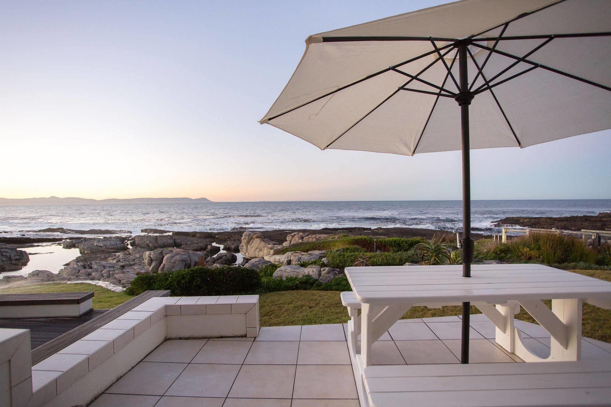 Beachfront House - Hermanus Whale View Villa Eksteriør billede